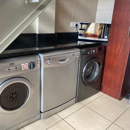 Luxury Nautica Suite 003 Мозел Бей Екстериор снимка